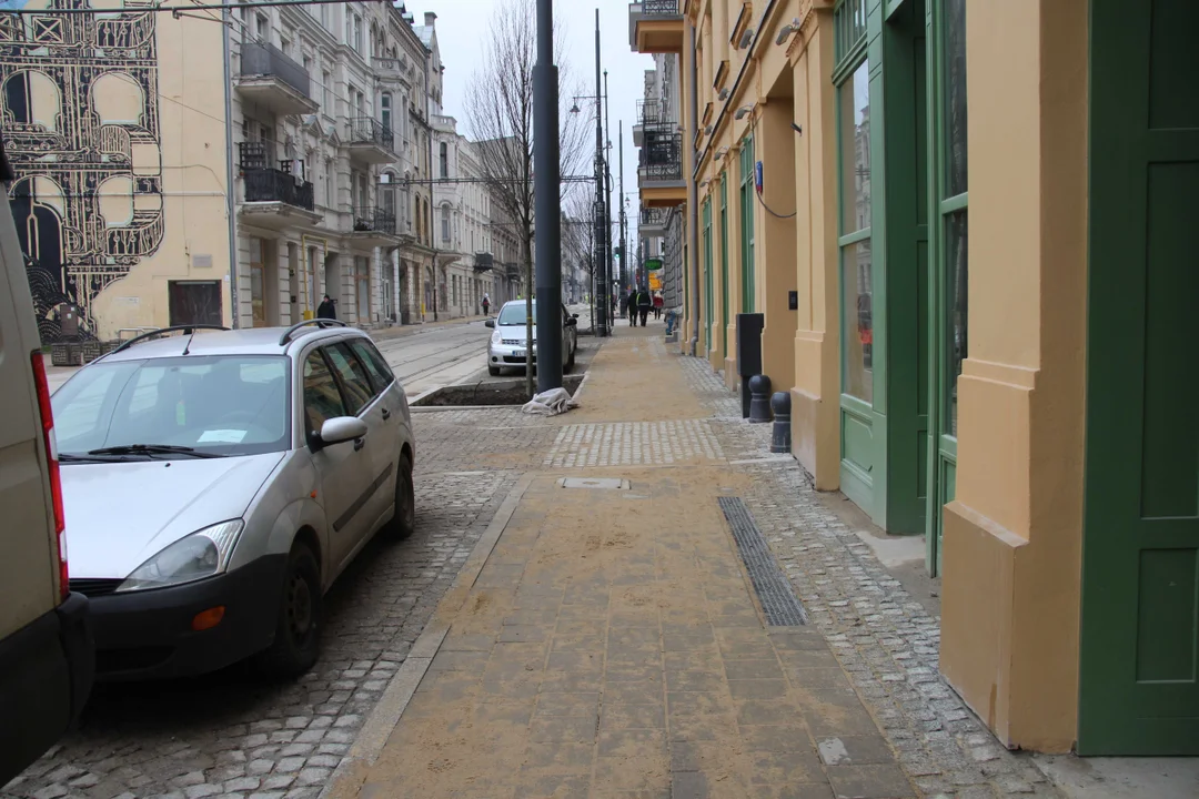 Tramwaje i autobusy MPK Łódź powróciły na Legionów