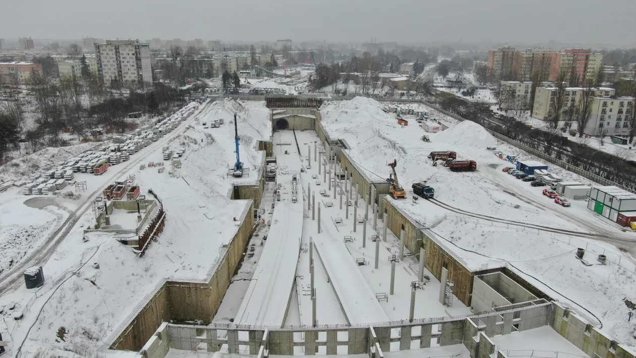 Budowa tunelu kolejowego pod Łodzią - stan na 15 stycznia 2024 r.