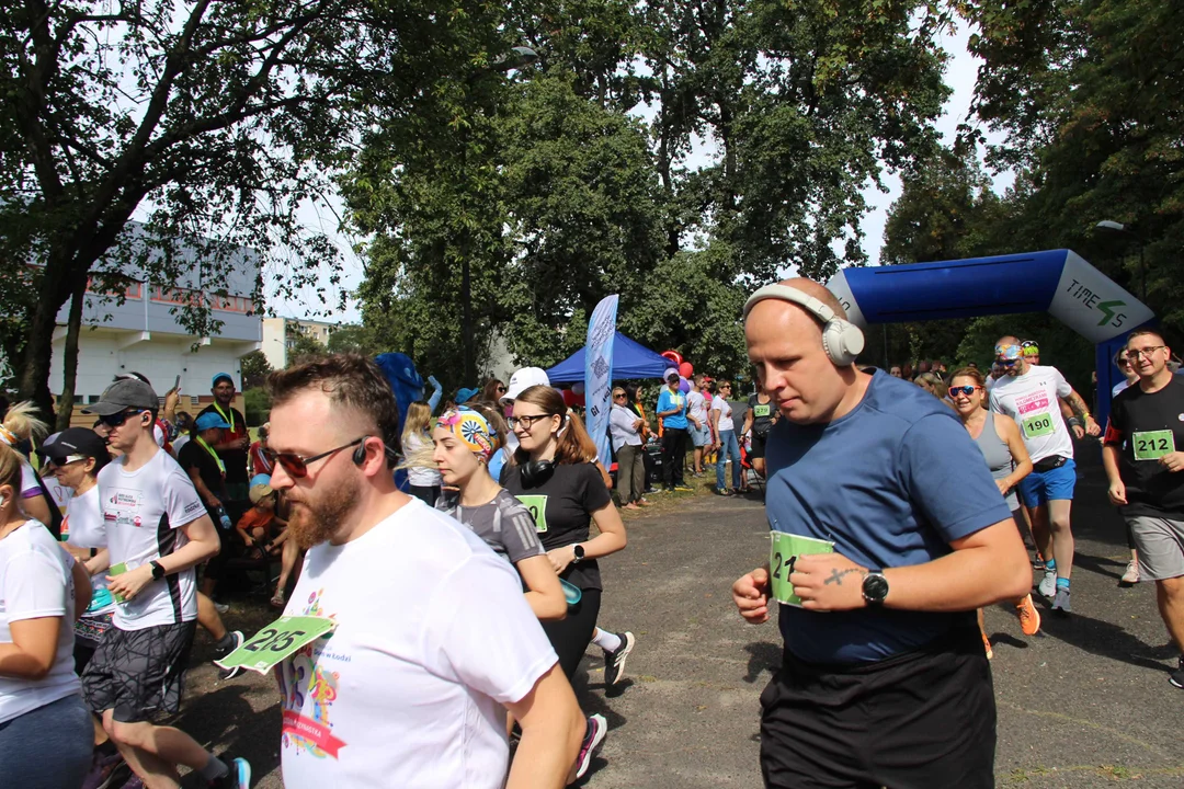 Bieg "Szczęśliwa 13" w parku Baden-Powella w Łodzi