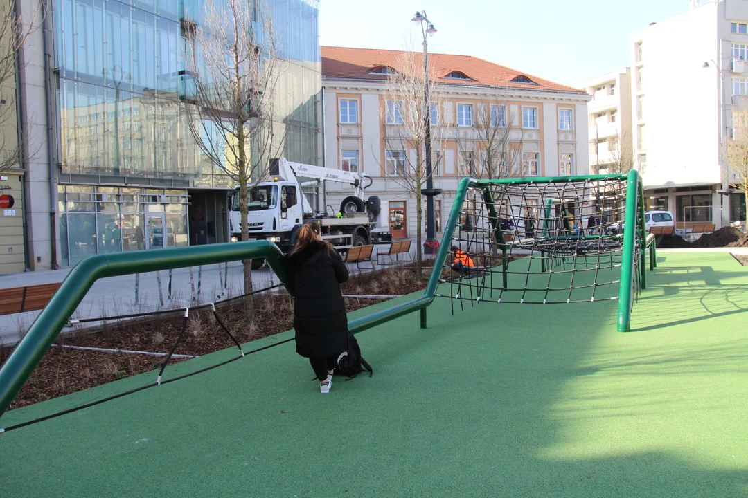 Tak wygląda plac Wolności w Łodzi na kilka dni przed oficjalnym otwarciem