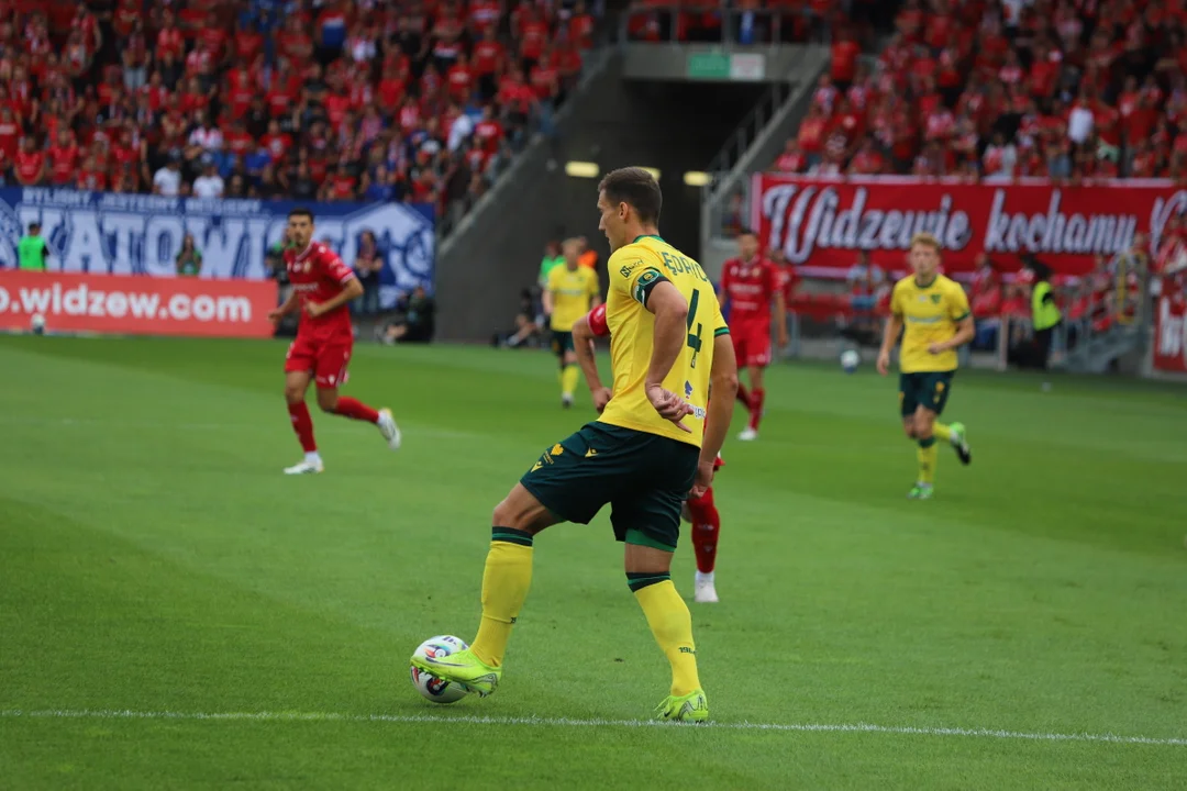 Widzew Łódź kontra GKS Katowice