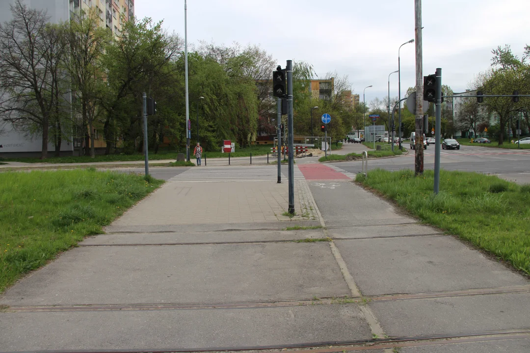 Mieszkańcy Dąbrowy czekają na powrót tramwajów MPK