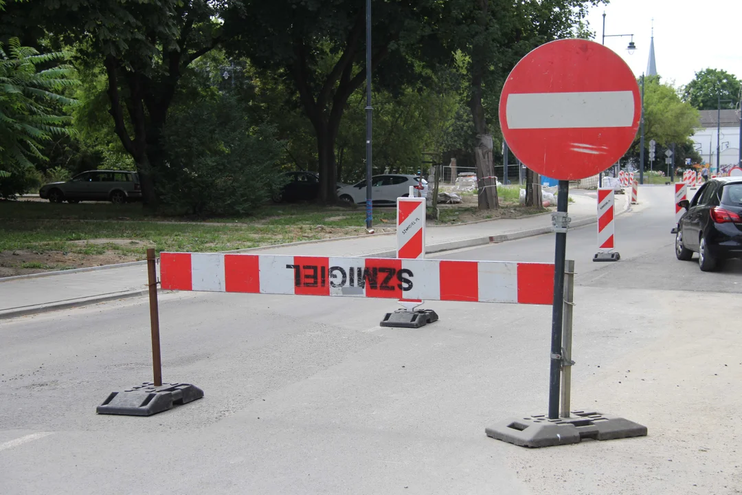 Zmiana organizacji ruchu na skrzyżowaniu Franciszkańskiej i Smugowej w Łodzi.