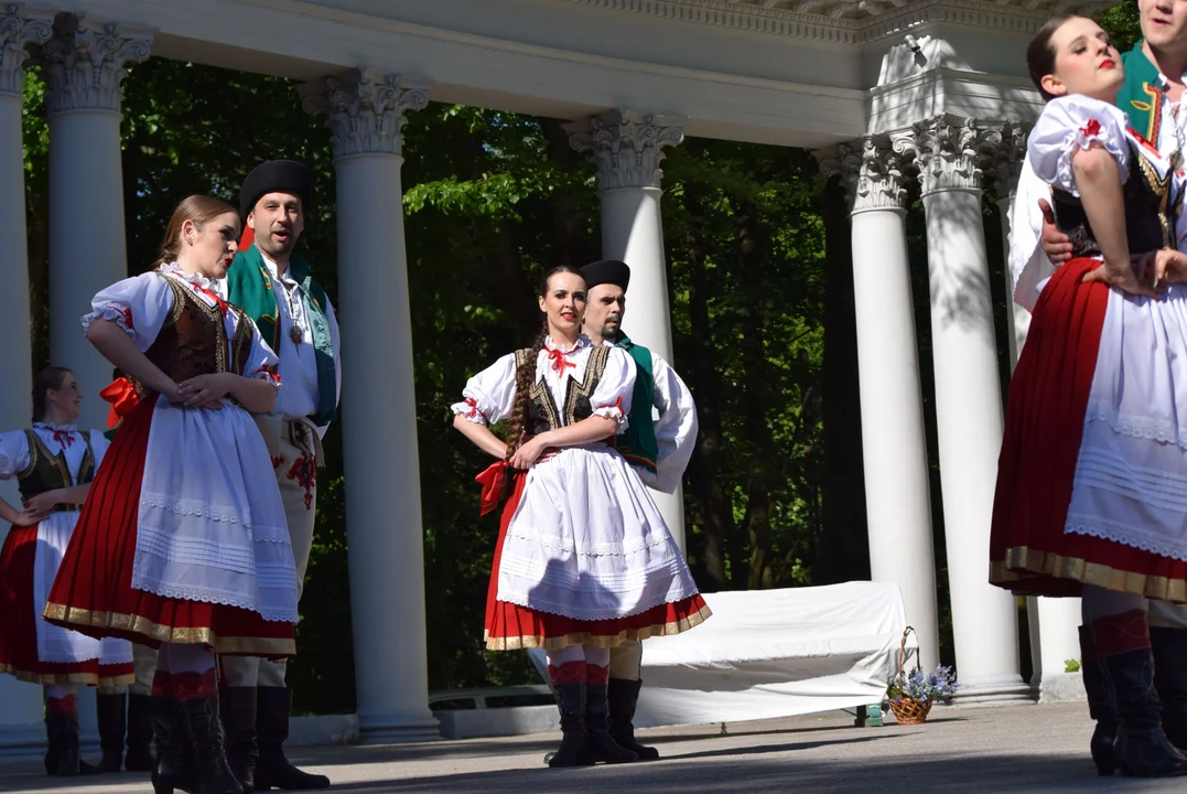 Spotkanie z folklorem w Parku Julianowskim