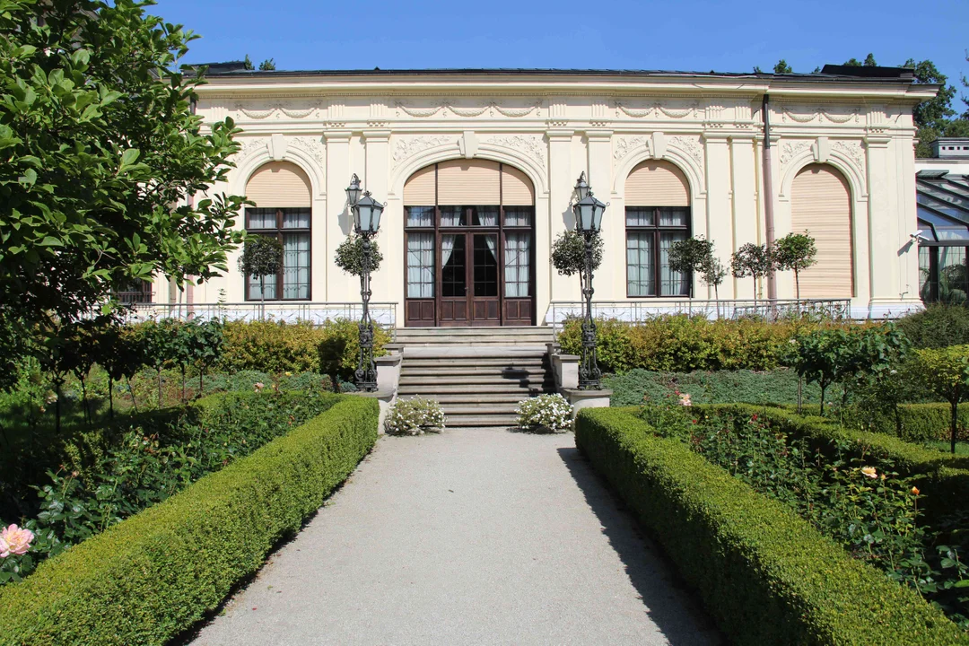 Zachwycający ogród Muzeum Pałacu Herbsta