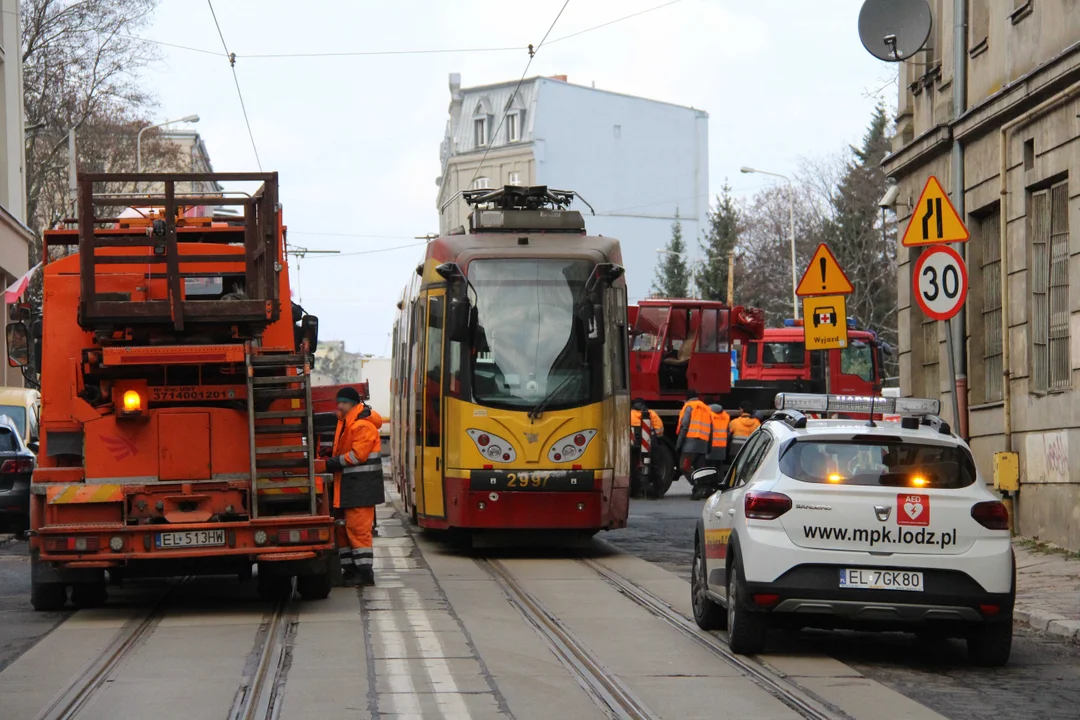 Wykolejenie tramwaju MPK Łódź na Bałutach