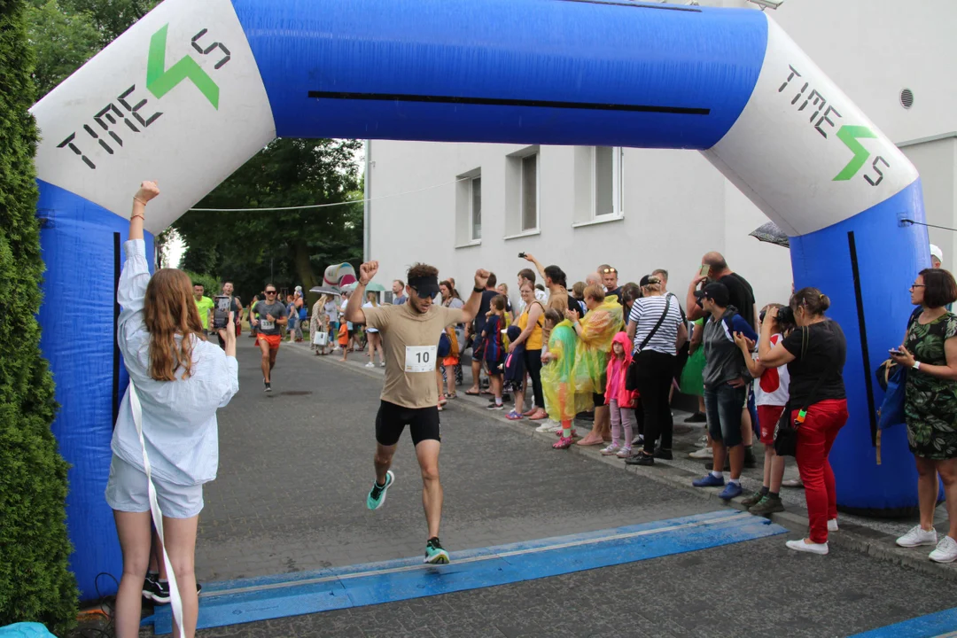 Piknik rodzinny fundacji „Daj piątaka na dzieciaka” na Bałutach