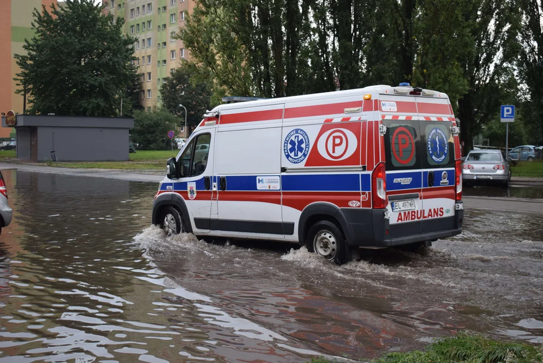 Parzęczewska wciąż jest zalewana