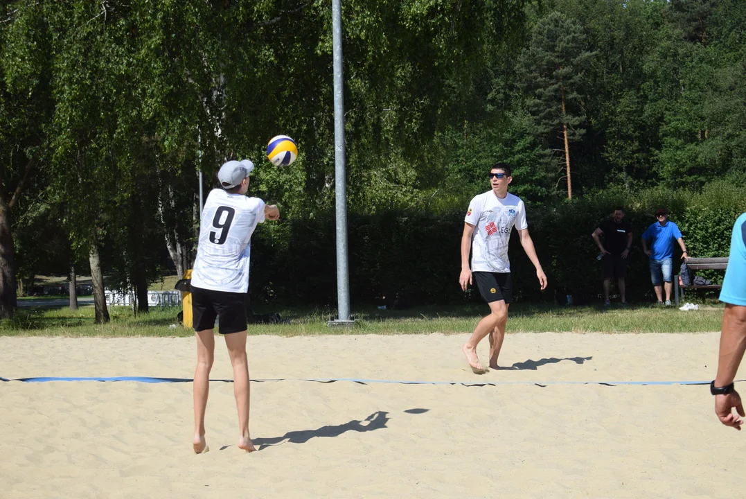 Mistrzostwa powiatu w siatkówce plażowej dziewcząt i chłopców