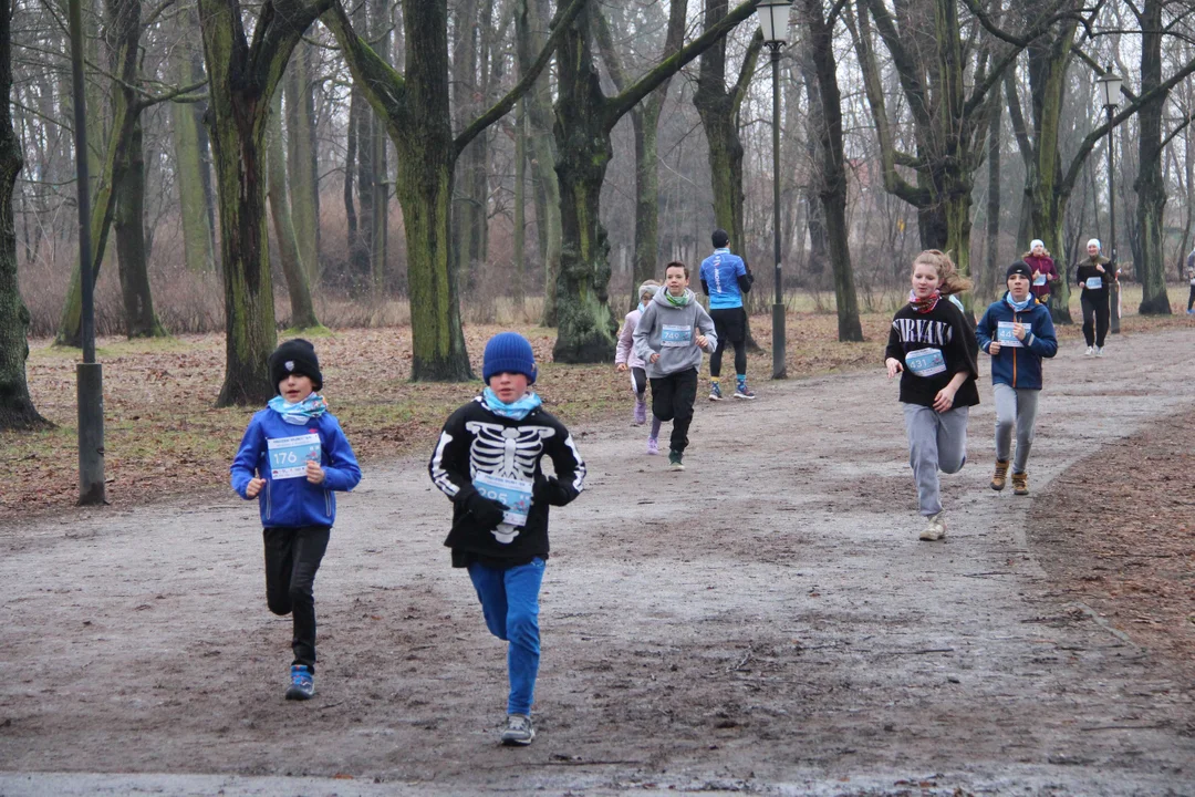 Pączek Run 2024 w parku Poniatowskiego w Łodzi