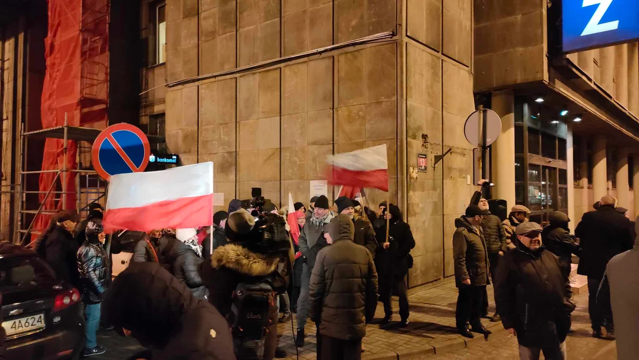 Protest pod TVP3 Łódź