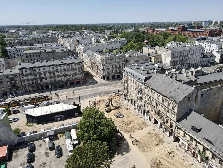 Trzy miesiące utrudnień na skrzyżowaniu w centrum Łodzi. Będą zmiany w kursowaniu MPK Łódź