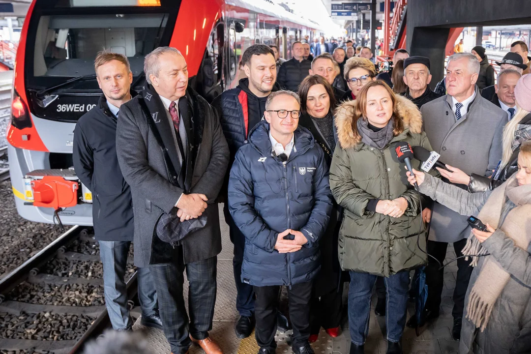 Premiera nowych połączeń kolejowych ŁKA