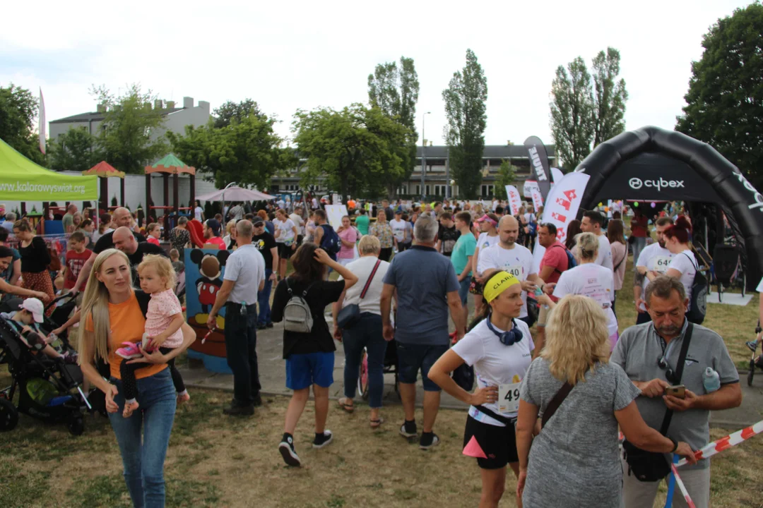 Piknik rodzinny fundacji „Daj piątaka na dzieciaka” na Bałutach