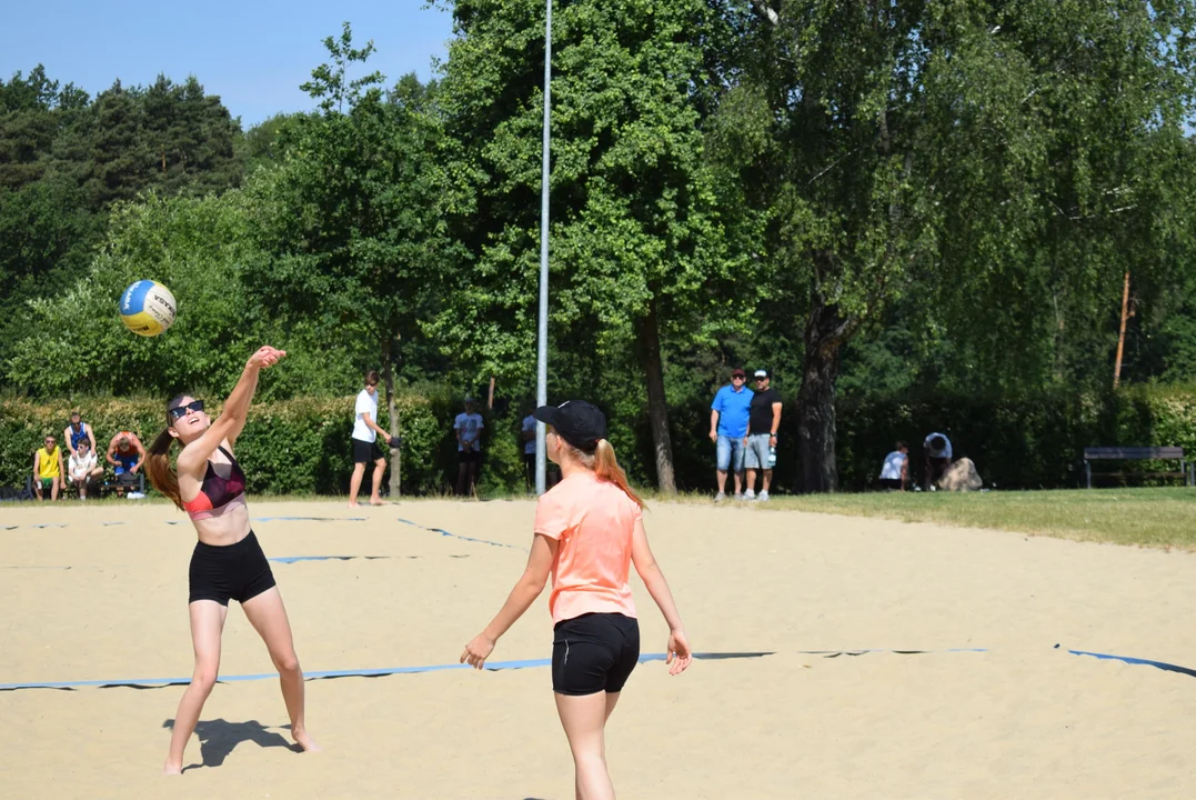 Mistrzostwa powiatu w siatkówce plażowej dziewcząt i chłopców