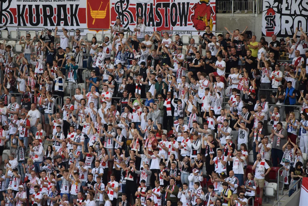 Piłkarskie starcie ŁKS Łódź z Resovią - Stadion Króla 21.05.2023