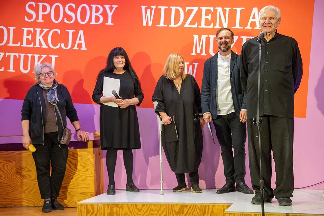 Joanna Rajkowska z Nagrodą im. Katarzyny Kobro