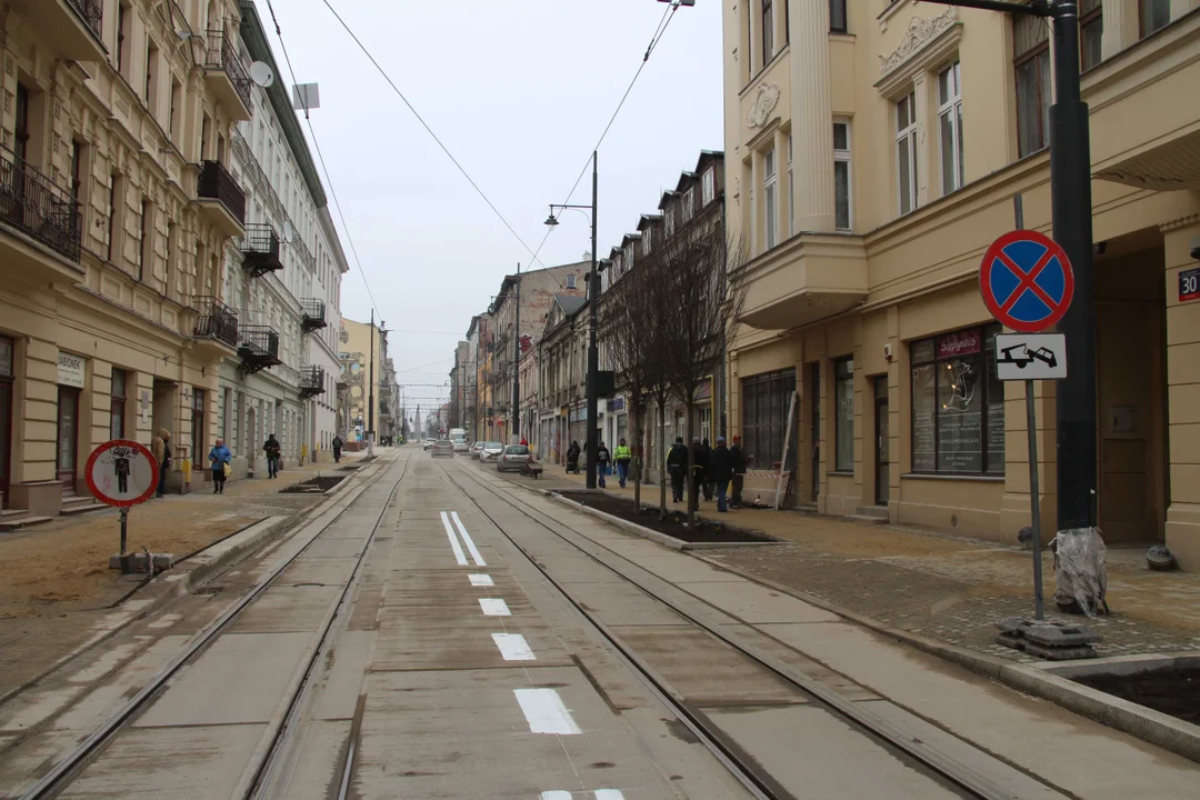 Tramwaje i autobusy MPK Łódź powróciły na Legionów