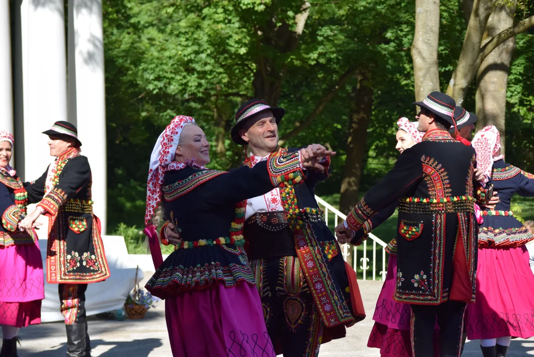 Spotkanie z folklorem w Parku Julianowskim