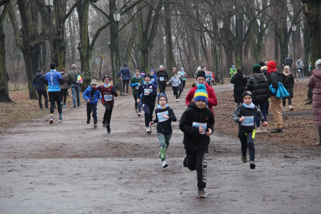 Pączek Run 2024 w parku Poniatowskiego w Łodzi