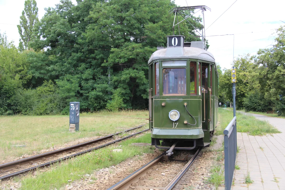 Zabytkowe tramwaje na łódzkich ulicach