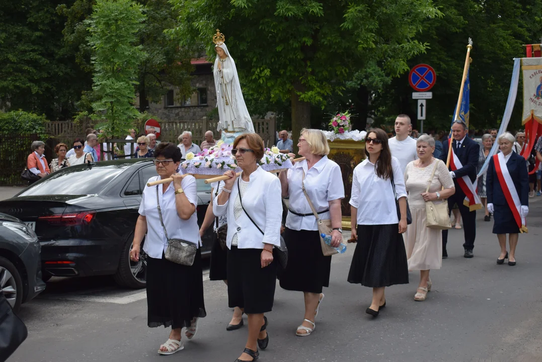 procesja Bożego Ciała w parafii Matki Bożej Dobrej Rady w Zgierzu