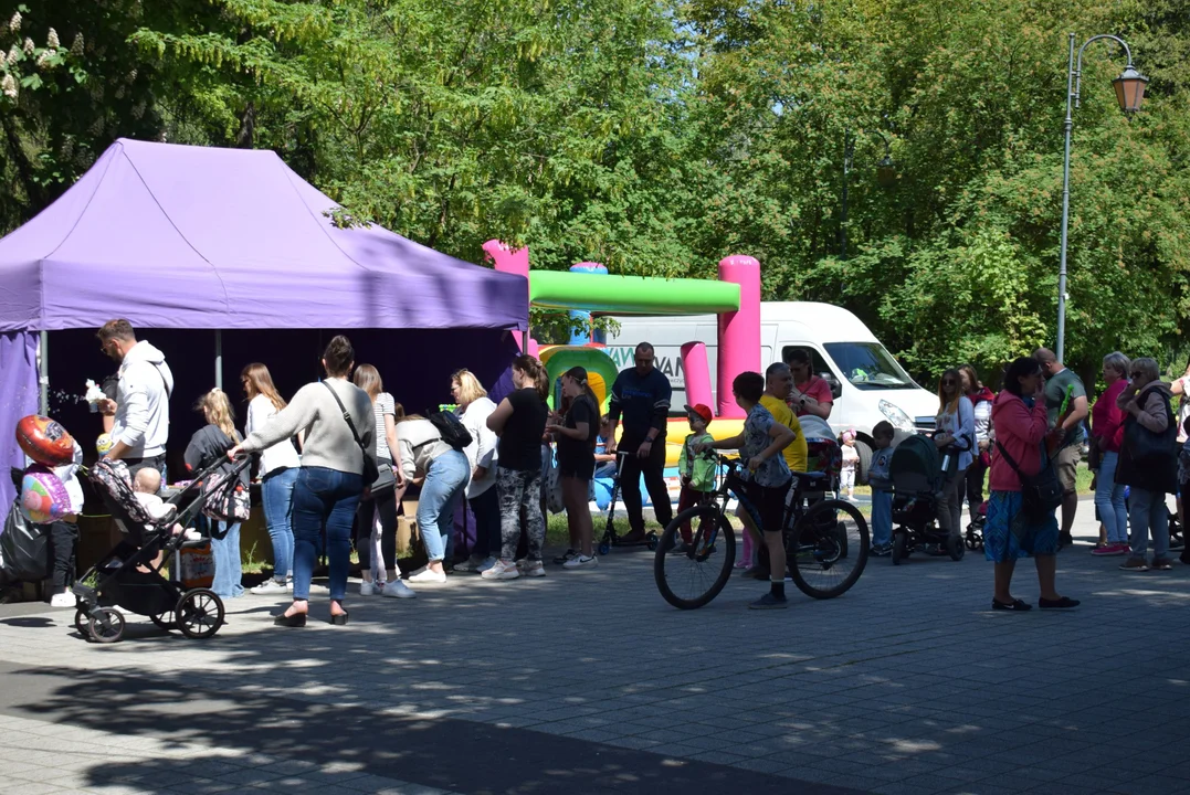 Festiwal baniek mydlanych i kolorów w Parku Miejskim w Zgierzu