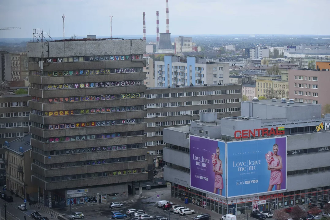 Panorama miasta widziana z wieżowca Red Tower