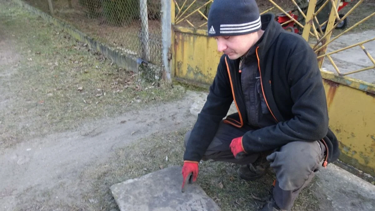 Pan Bartosz porządkował ogród. Znalazł coś wyjątkowego - Zdjęcie główne