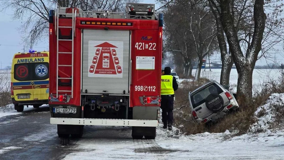 Kraksa pod Kutnem. Trwa akcja służb - Zdjęcie główne