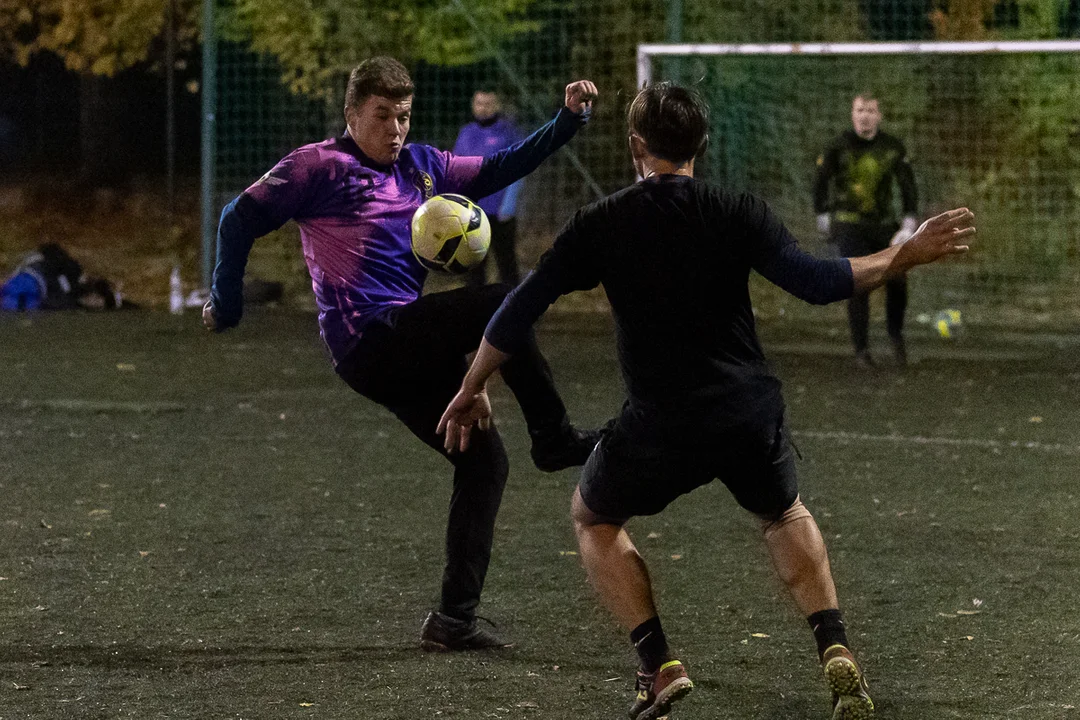 Duże emocje w spotkaniu AGKS 2 oraz FC Farselona w rozgrywkach Playareny