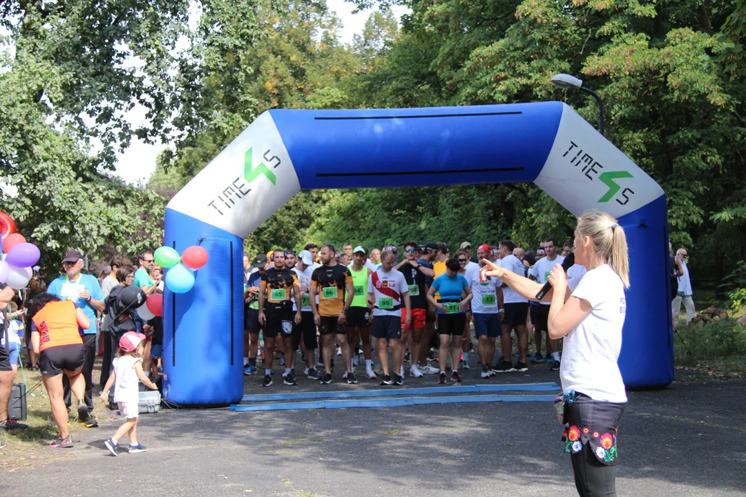 Bieg "Szczęśliwa 13" w parku Baden-Powella w Łodzi