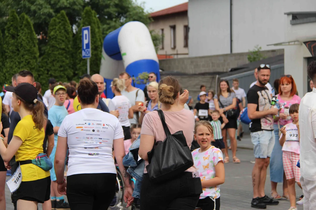 XI edycja biegu "Daj piątaka na dzieciaka"