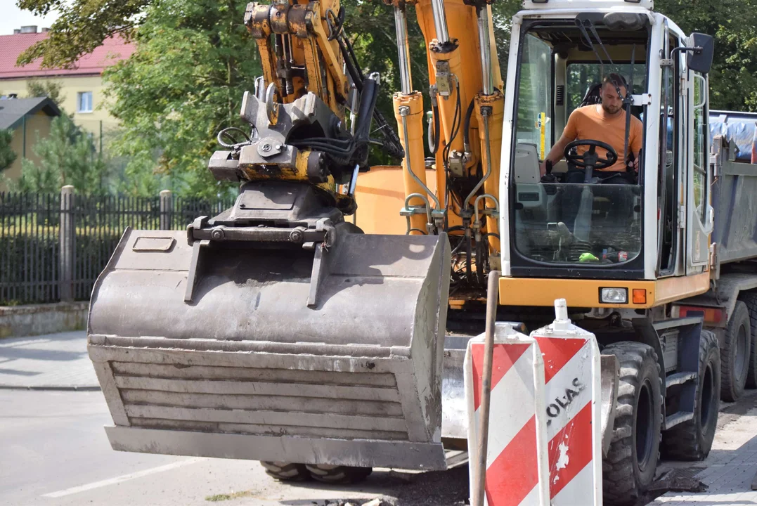 Wymiana nawierzchni na ulicy Rembowskiego