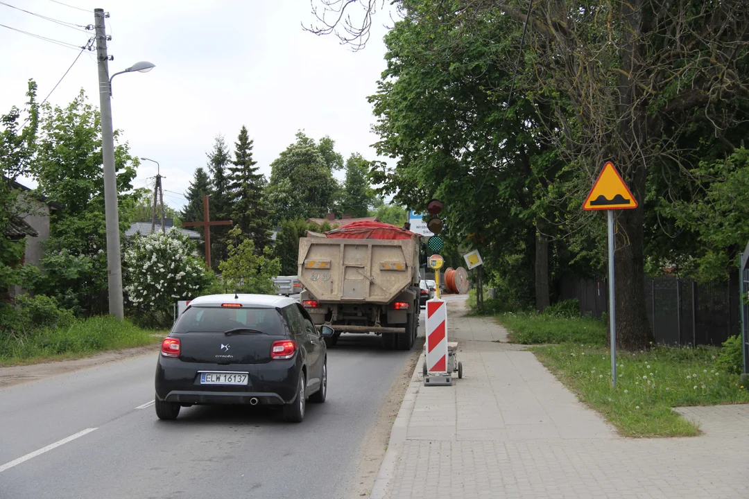 Trwa remont ulicy Pomorskiej i Mileszki w Łodzi