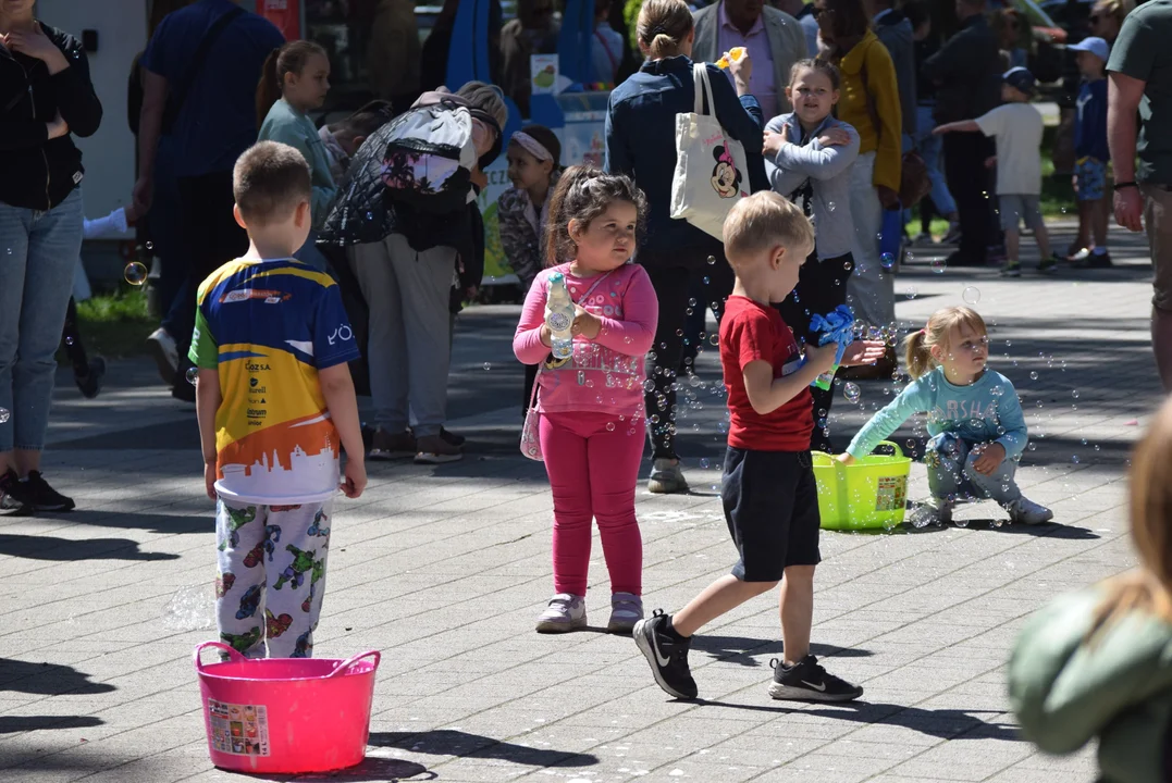 Festiwal baniek mydlanych i kolorów w Parku Miejskim w Zgierzu