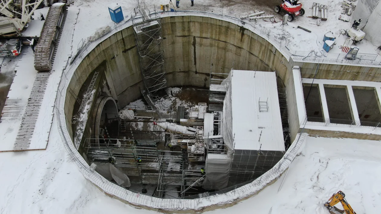 Budowa tunelu kolejowego pod Łodzią - stan na 15 stycznia 2024 r.