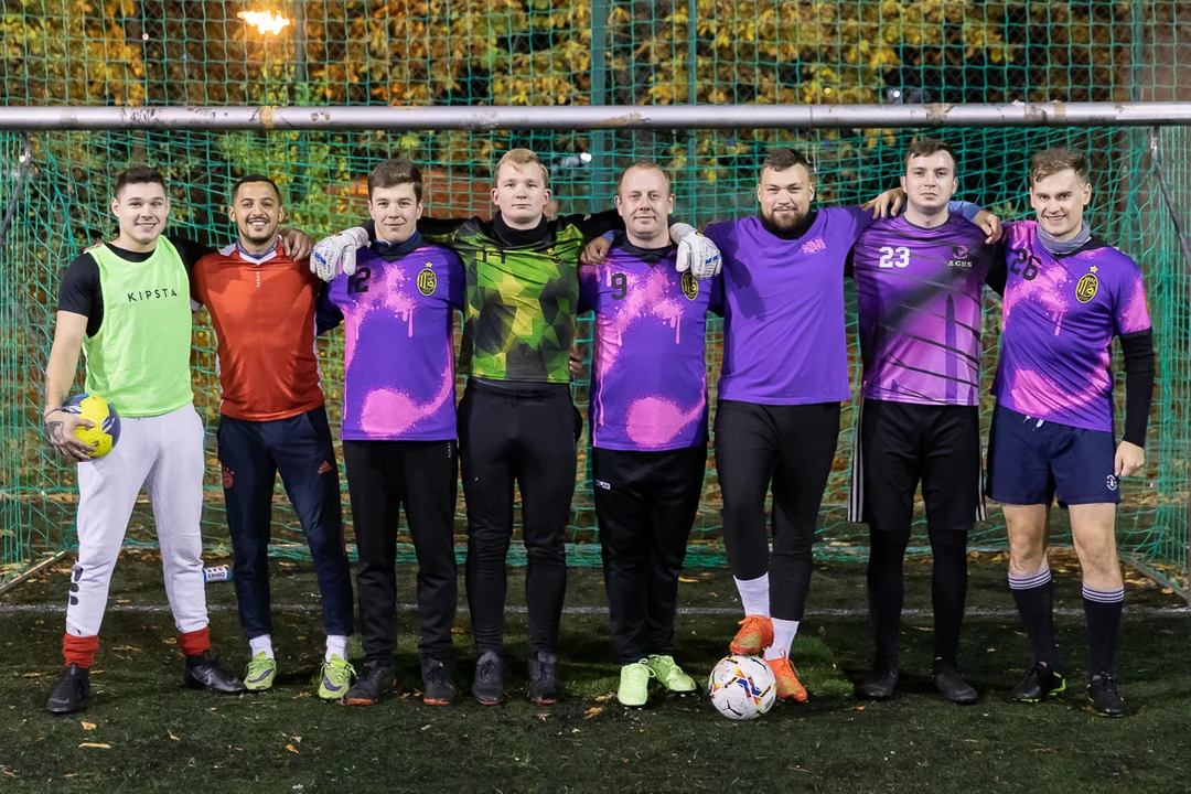 Duże emocje w spotkaniu AGKS 2 oraz FC Farselona w rozgrywkach Playareny