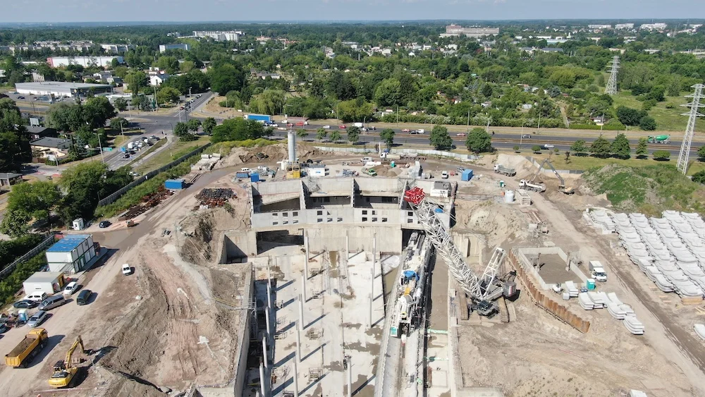 Budowa tunelu kolejowego pod Łodzią