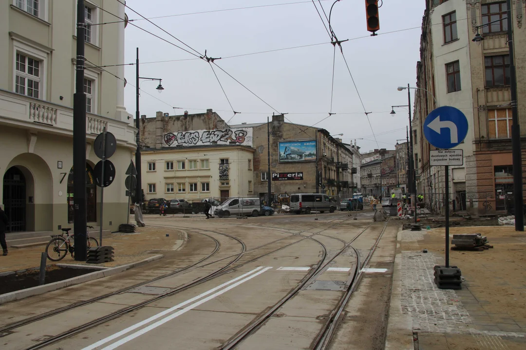 Tramwaje i autobusy MPK Łódź powróciły na Legionów