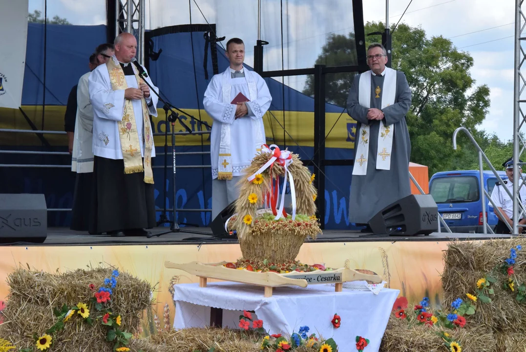 Dożynki gminy Stryków w Warszewicach