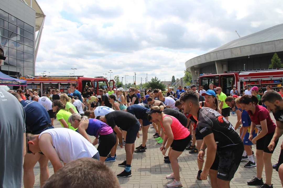 Piknik rodzinny "Bezpieczne Wakacje z Mundurem" pod Atlas Areną