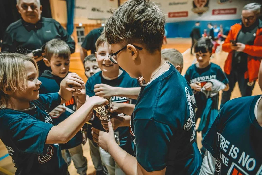 Debiut pełen walki i pasji – Stal Kutno U10 na Baseball Cup w Twardogórze - Zdjęcie główne