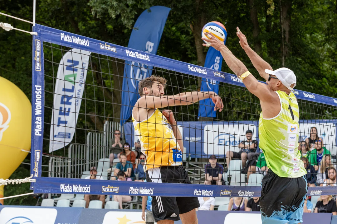 Międzynarodowo na Enea Plaża Wolności. Święto siatkówki plażowej w Poznaniu - Zdjęcie główne