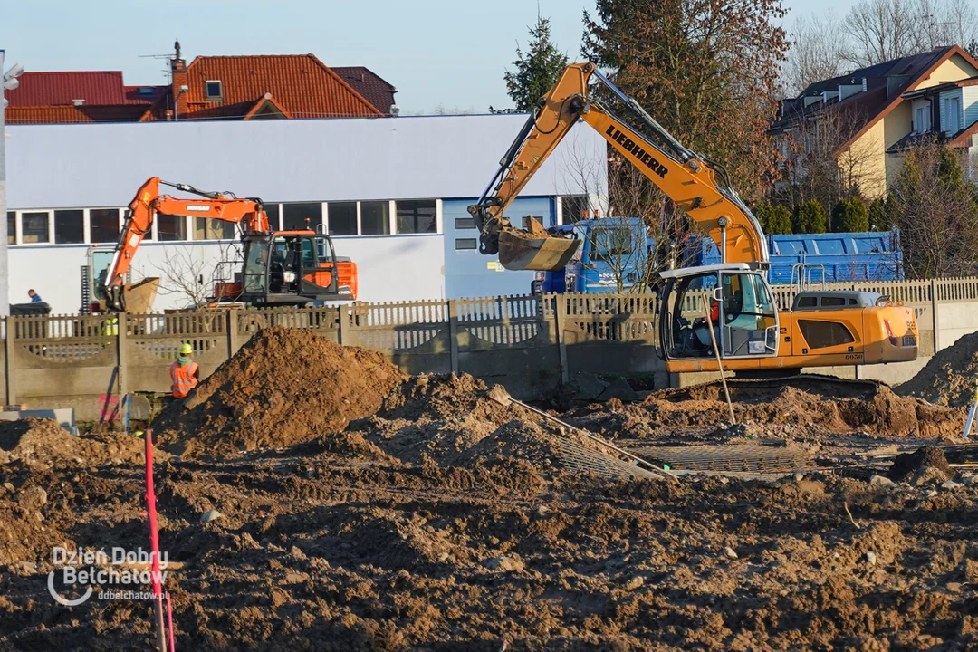 Budowa parku handlowego w Bełchatowie