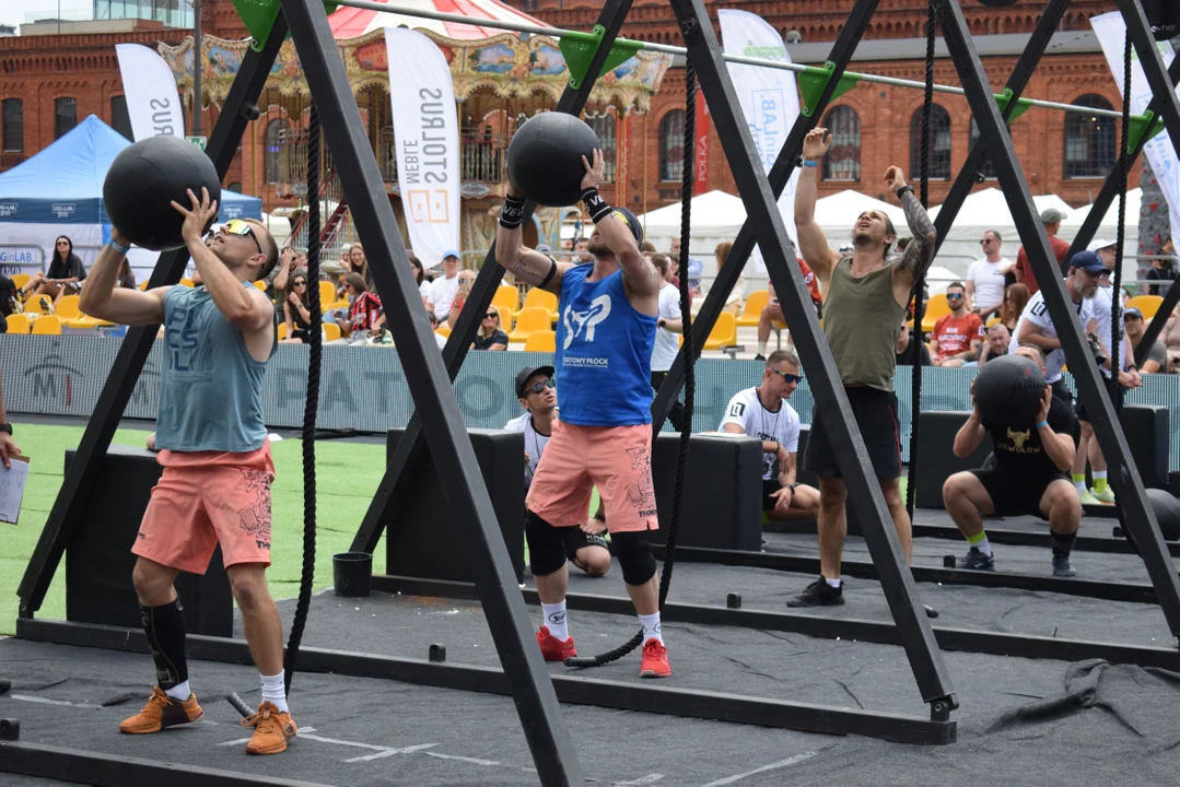 Zawody CrossFit LOGinLAB w Manufakturze