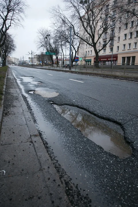 Łódź. Zaczyna się remont Zachodniej. Będą korki