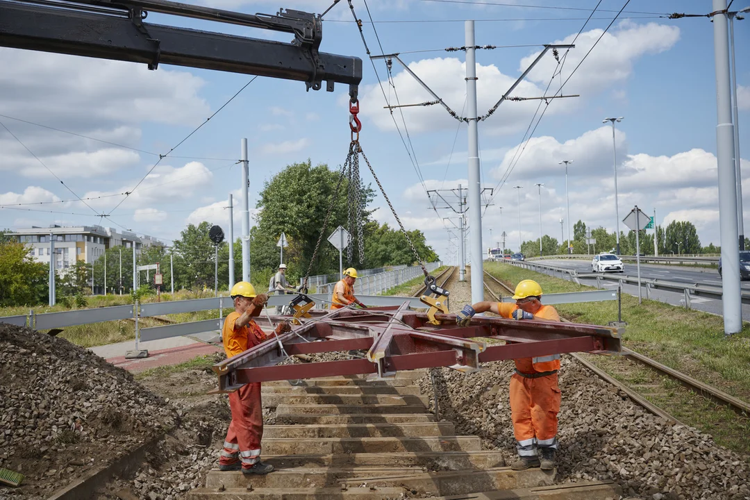 Naprawa torowiska na Żabieńcu i Teofilowie