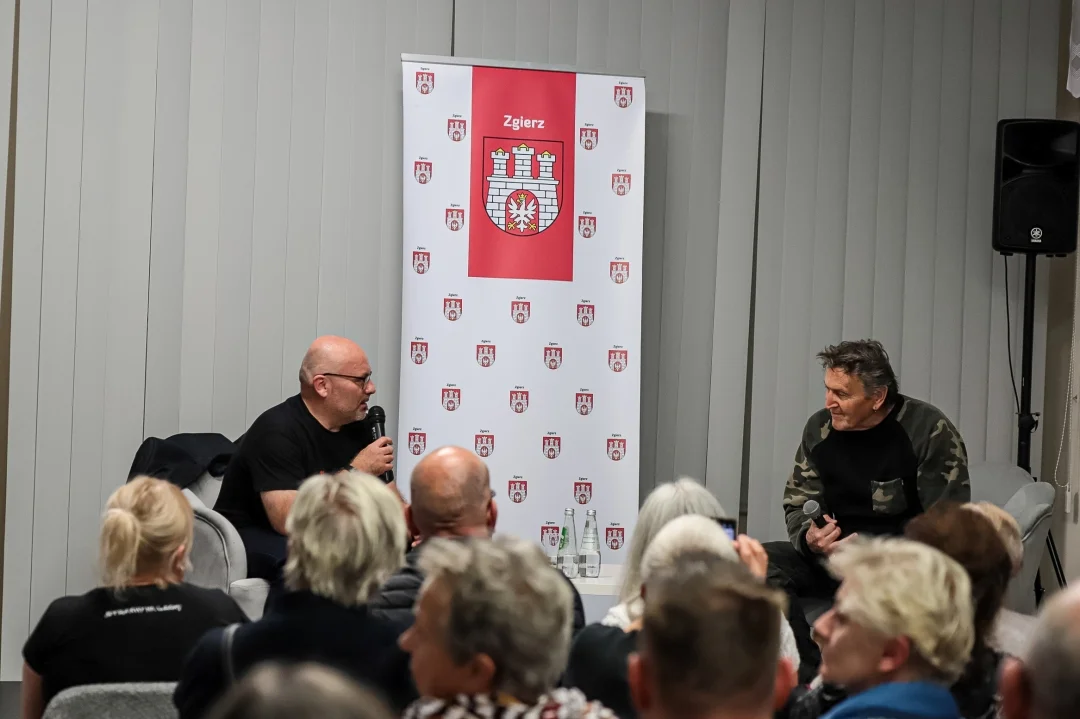 Spotkanie z Krzysztofem Majchrzakiem w Bibliotece przy Długiej
