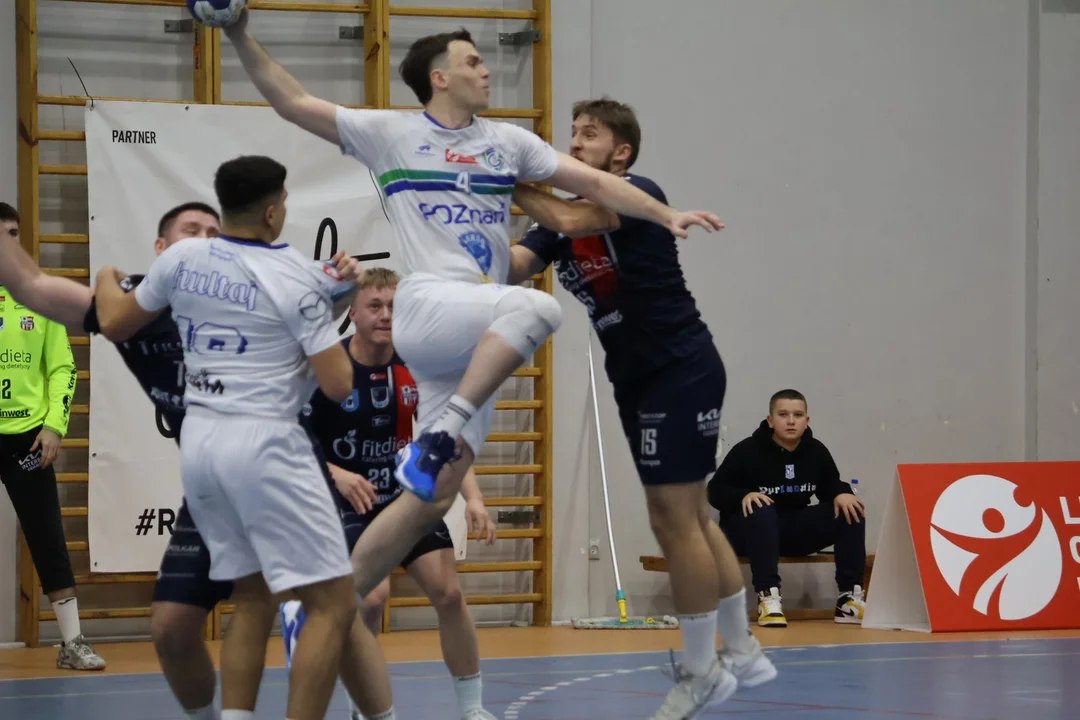 Poznańscy szyczpiorniści żegnają się z własną halą porażką